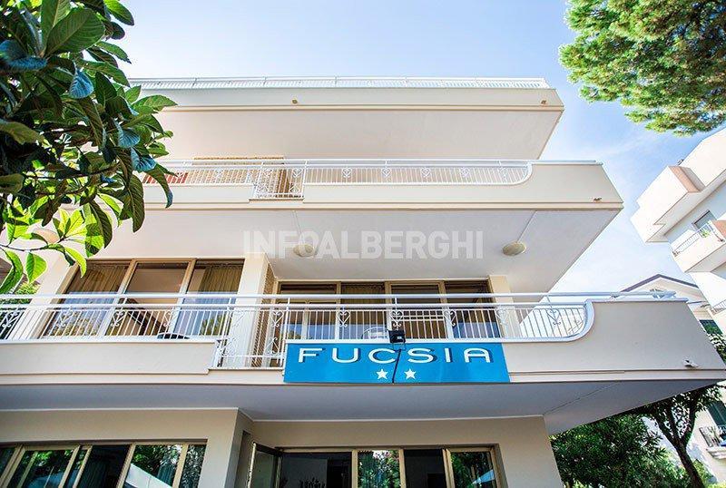 ריצ'יונה Hotel Fucsia מראה חיצוני תמונה