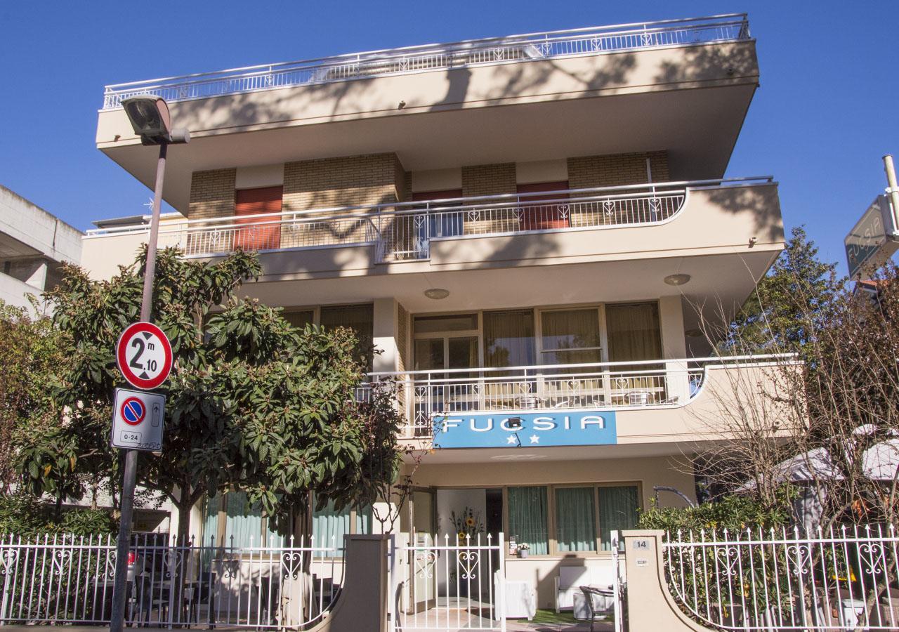 ריצ'יונה Hotel Fucsia מראה חיצוני תמונה